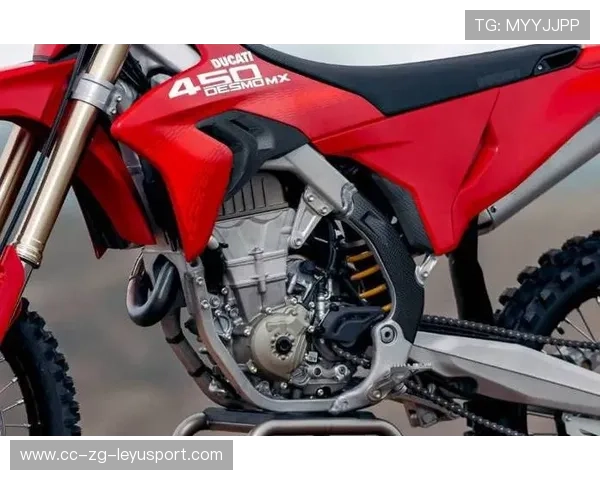 MotoGP新秀横空出世，老牌车手情绪失控